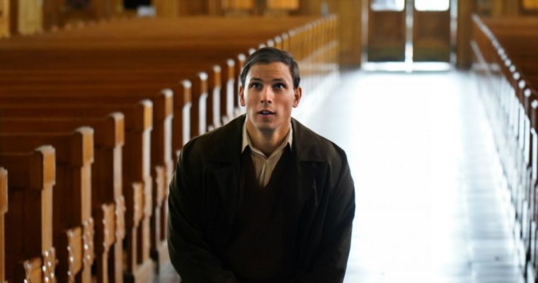 DYKTANDO czyli „Powołanie” – Teatr Telewizji