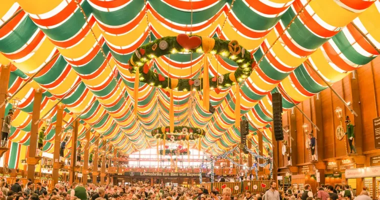 TAM GDZIE TRADYCJA SPOTYKA SIĘ Z ZABAWĄ! OKTОBERFEST!